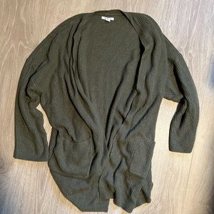 AE Cardigan